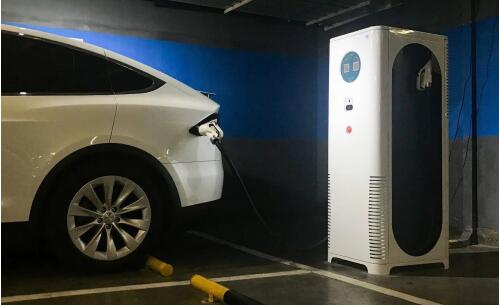 智充科技 以“智能充电桩+互联网服务”双轮驱动，破解充电盈利难题